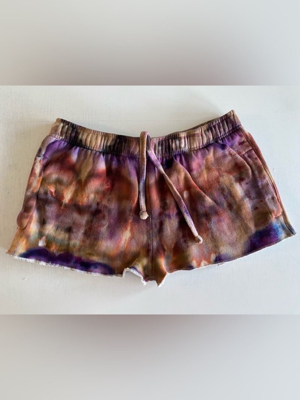 Tie-Dye Comfort Drawstring Women’s Shorts 100%